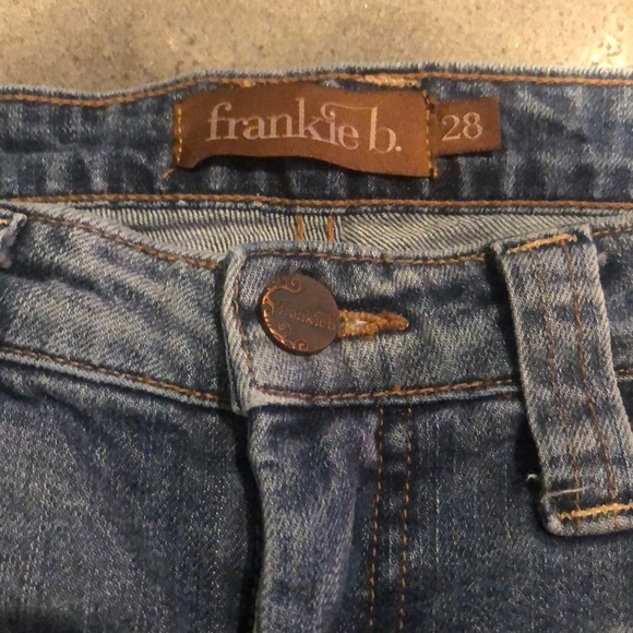 🌟 Vintage Y2K Frankie B. Distressed Jeans – 80s Fishnet Peekaboo Accents 🌟 - Picture 3 of 6